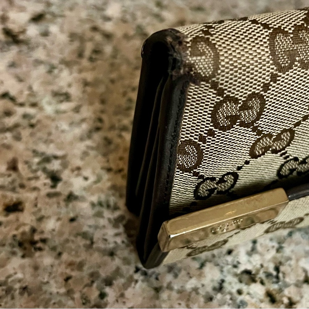 Gucci Brown Monogram Wallet with Gold Accents - Picture 9 of 10